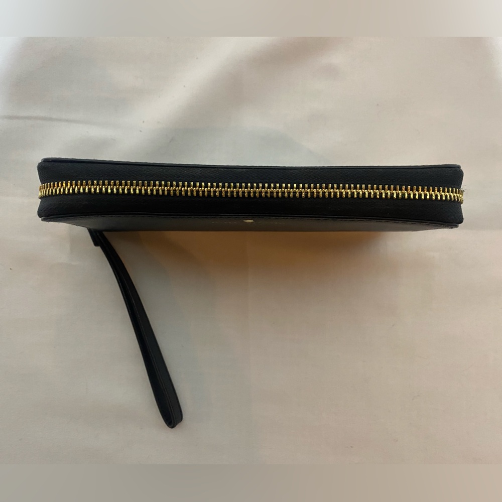 Kate Spade Wallet - Picture 2 of 6